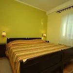 Apartments By The Sea Umag - 7029